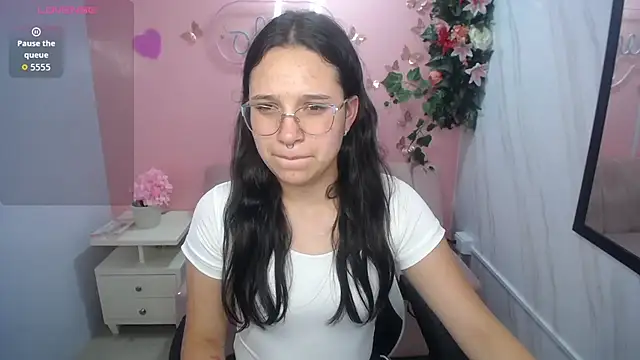 Lia_Rose_ch: онлайн-чат