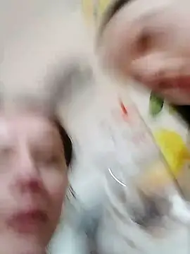 Ewa98 现场聊天室