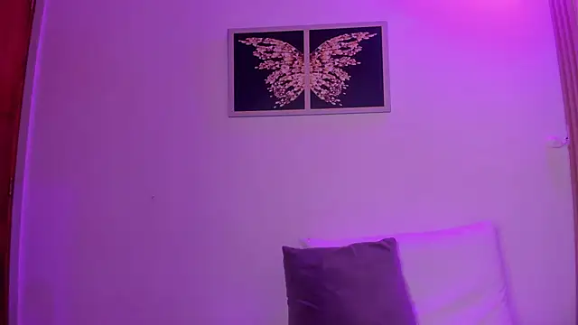 sharonscoth's Live Chat Room
