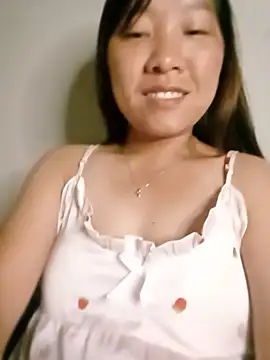 AuroraJade20's Live Chat Room