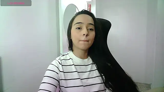 Chat soba uživo modela aineangeel