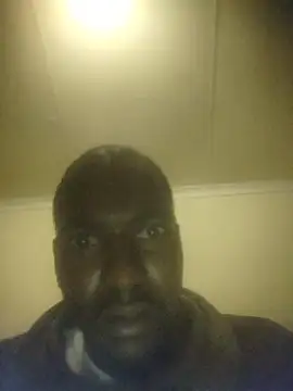 MaturedyoungMan's Live Chat Room