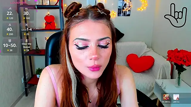غرفة دردشة Kitti__ المباشرة