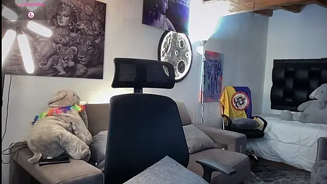 BenjaminCooperk's Live Chat Room