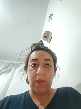 Živá chatovací místnost Im_Luuu