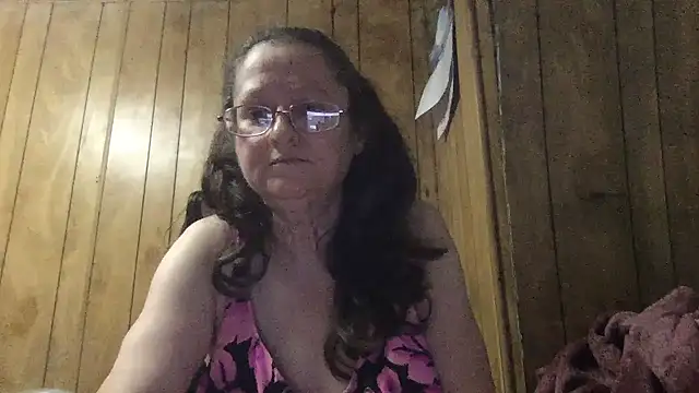 milfmichelle69's Live Chat Room