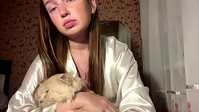 Chloooee – live chatrum