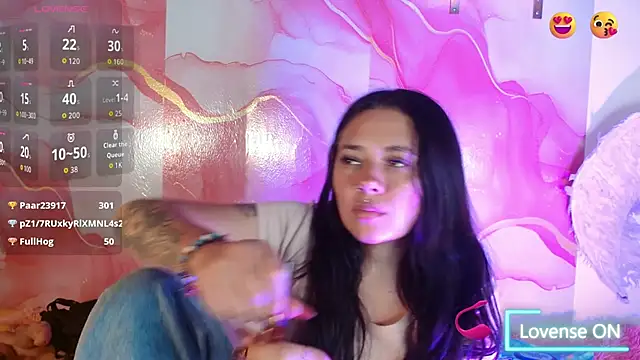 Živá chatovací místnost hellenngp
