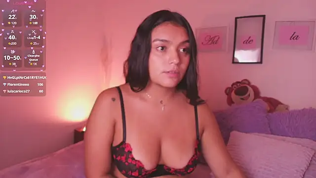 Addela_'s Live Chat Room