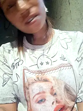 Živá chatovací místnost Ngph