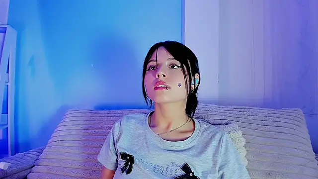 EmilyWithe Live chatroom