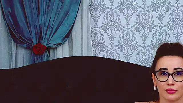 FirstTimePam чат на живо