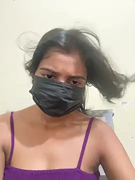 ห้องแชทสดของ Poonam-Ray