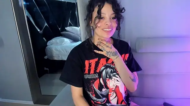 KatherineGomez – live chatrum