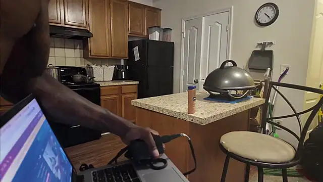 Triggerhappycj100 Live Chatraum