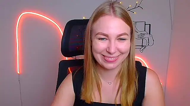 Dana_flowers Adlı Modelin Canlı Sohbet Odası