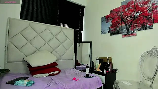 azul_moonn Adlı Modelin Canlı Sohbet Odası