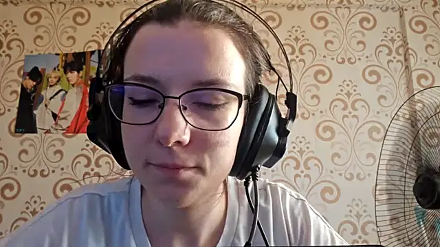 IsaSantella Live Chatraum