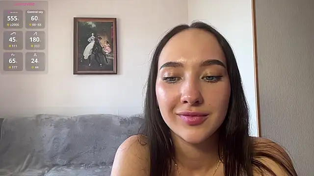 Liesenaniles Adlı Modelin Canlı Sohbet Odası