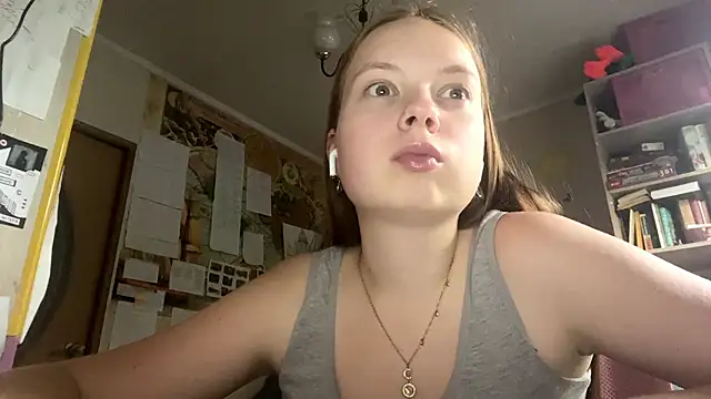 Aileyn – Naživo chatovacia miestnosť