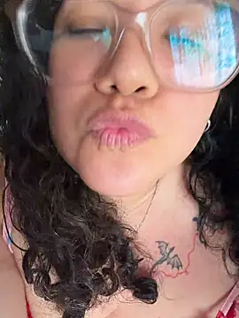 غرفة دردشة CurlyMilf_Vannexxxa المباشرة