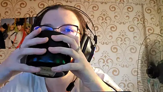 IsaSantella Live Chatraum