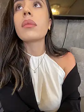 غرفة دردشة AbyThompson المباشرة
