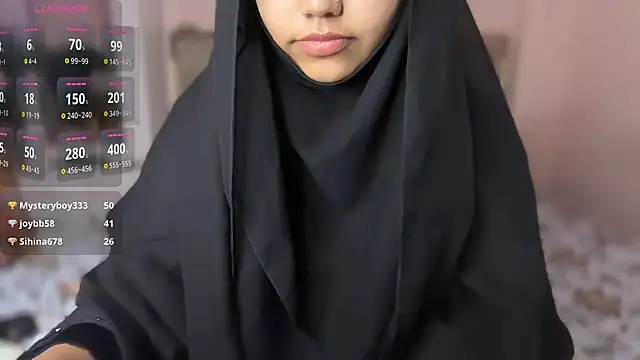 Miss_Rose__ Adlı Modelin Canlı Sohbet Odası