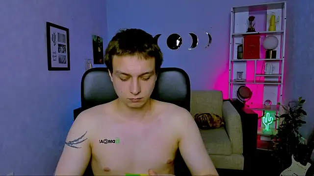 eric_nova – live chatrum