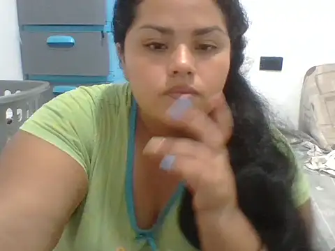 MiaBloom0 Live Chatraum