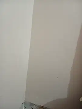 Sala de chat en directo de Tanha18