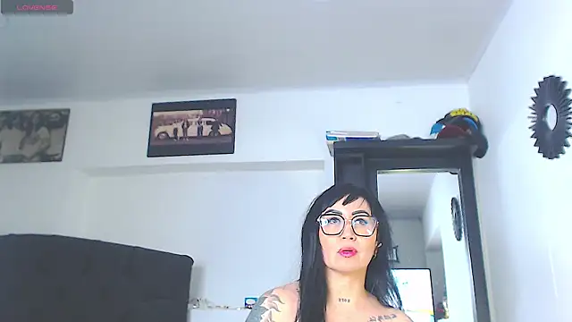 Vicky_hotmilf Ruang Obrolan Langsung