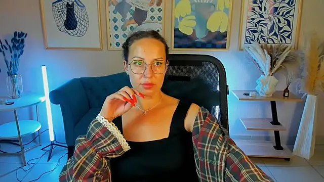 Charlotte_Hudson live-chat rom