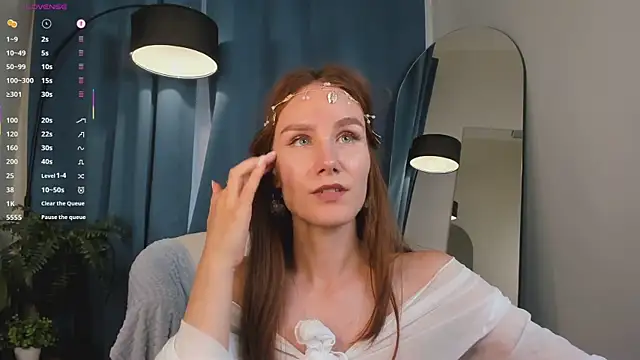 Živá chatovací místnost _Clare_Florence_