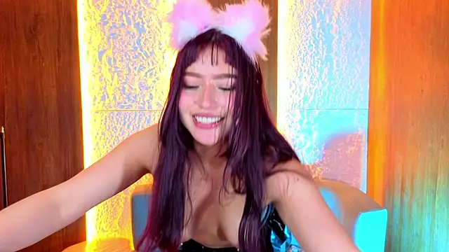 Afrodita_Wild_v Live Chatraum
