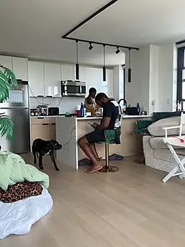 Chat soba uživo modela juicesowet