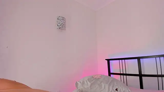 Flora_Meooww чат на живо