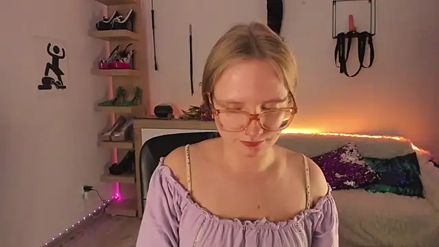 NancyHottie Live chatroom