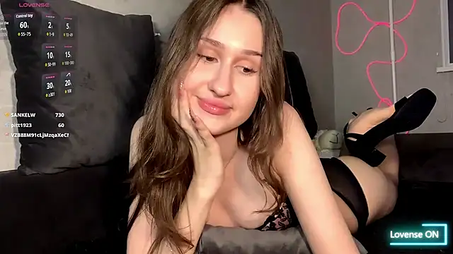LexiRaye_ élő chatszobája