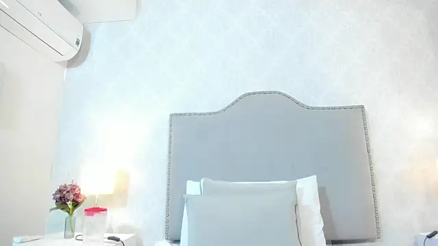 susanthomass live-chat rom