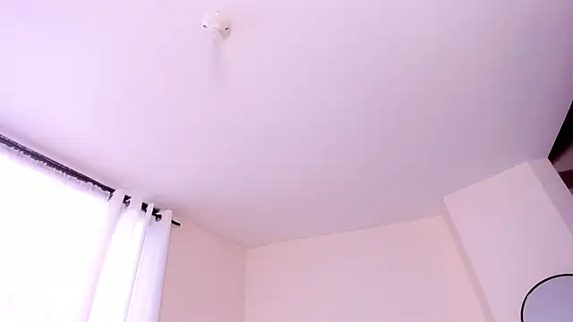 evely_coelloo 실시간 채팅방