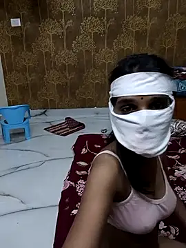 Desi_Divya999のライブチャットルーム