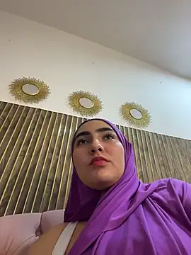 Sala de chat en directo de Malika_Noor