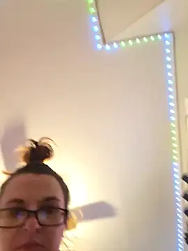 queenpeaches121 Live Chatraum