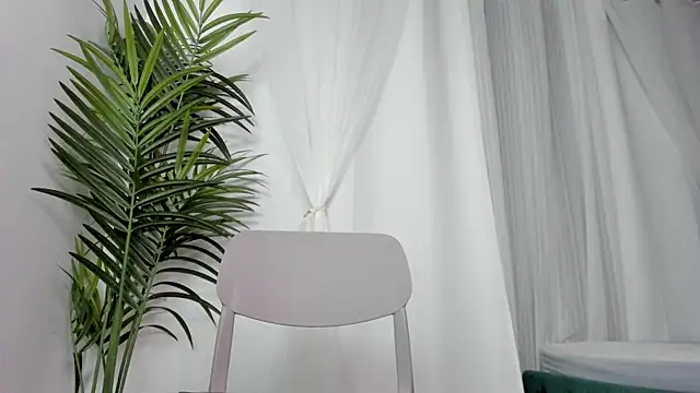 Chloefixxx's Live Chat Room