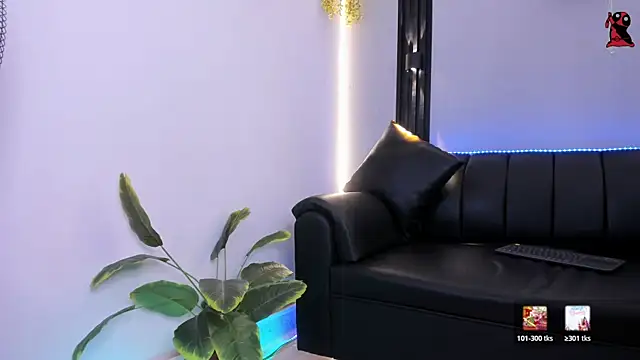 Chat soba uživo modela Lucian_Cross