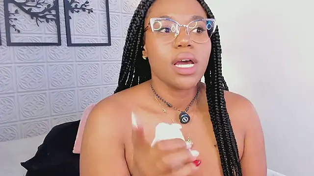 Chatroom en direct de Makena_gh