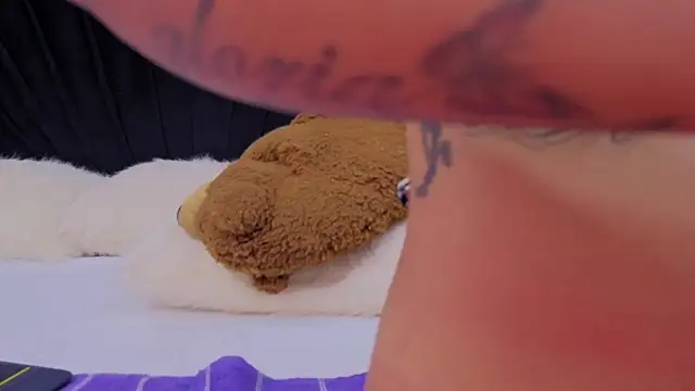 Megan_Burning- Cameră chat live