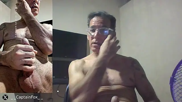 CaptainFox élő chatszobája