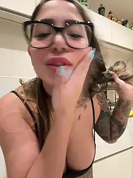 Sala de chat ao vivo de maferalvarexxx